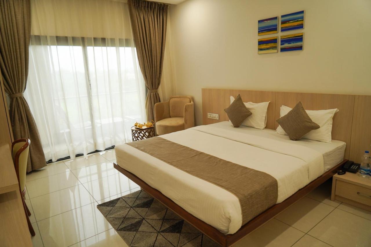Pride Resort & Convention Center Ranakpur Near Ranakpur Dam Sādri 外观 照片