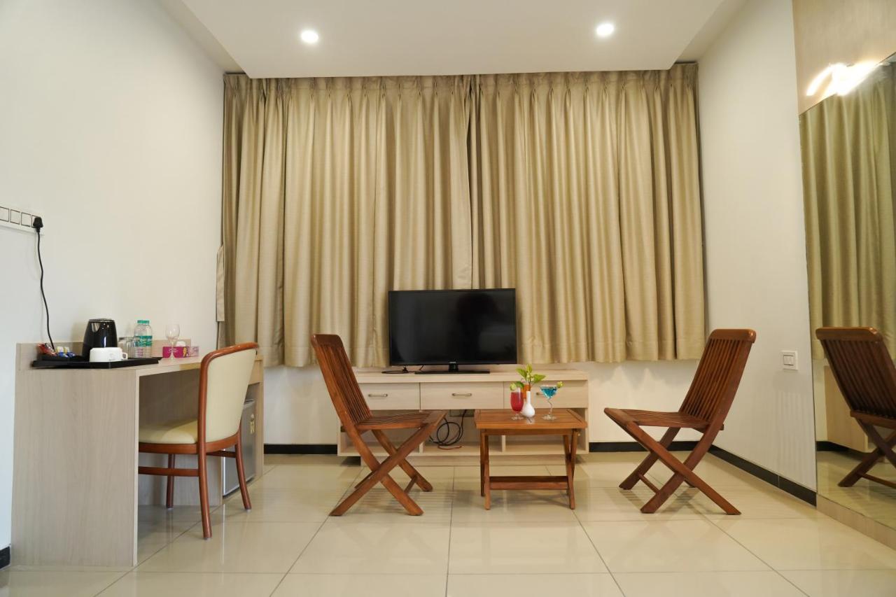 Pride Resort & Convention Center Ranakpur Near Ranakpur Dam Sādri 外观 照片
