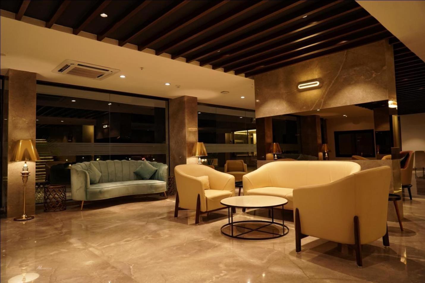 Pride Resort & Convention Center Ranakpur Near Ranakpur Dam Sādri 外观 照片
